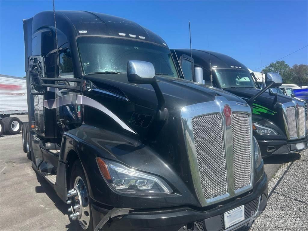 Kenworth T680 Trekkers
