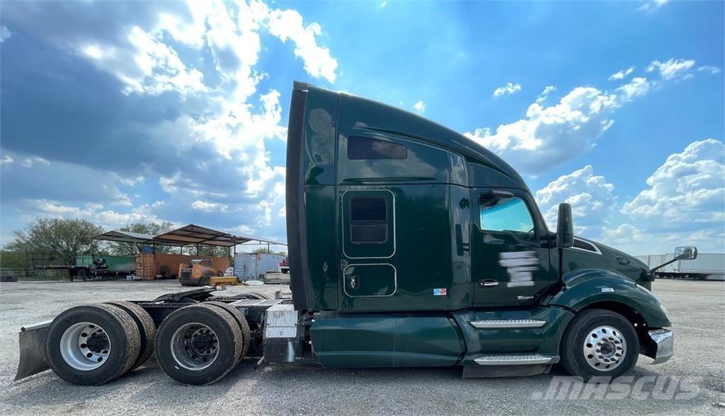 Kenworth T680 Trekkers