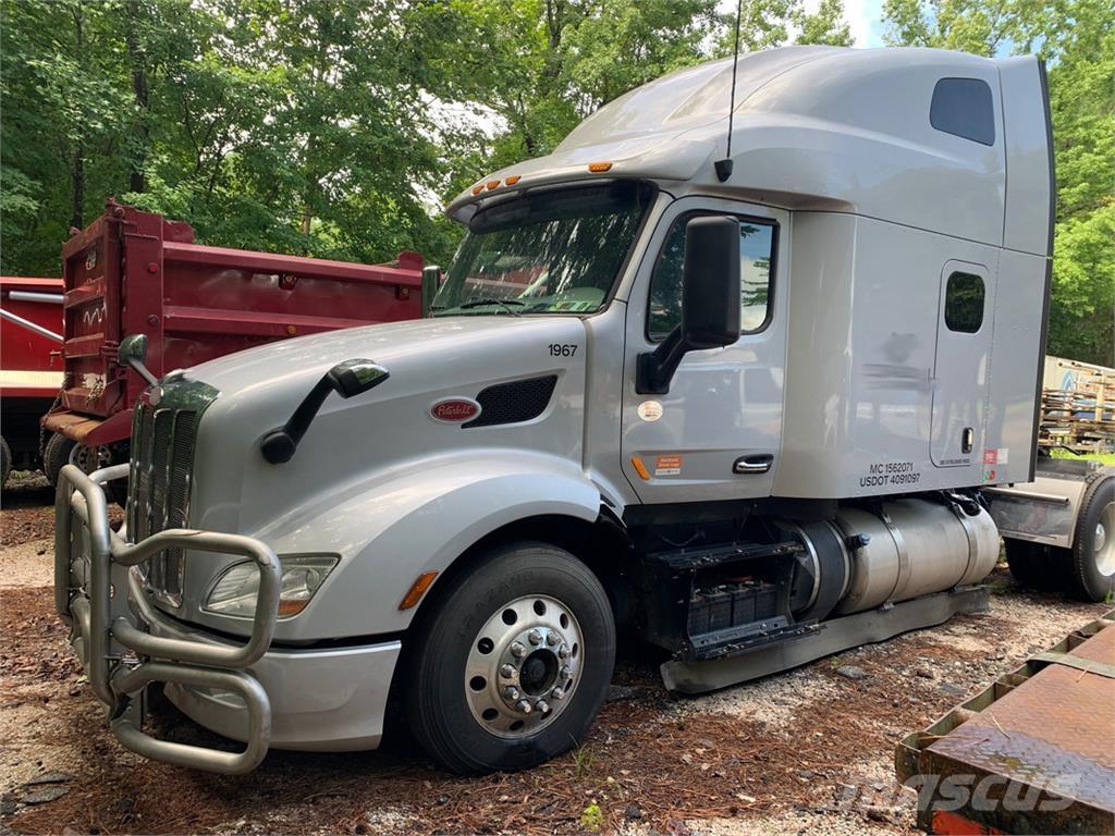 Peterbilt 579 Trekkers