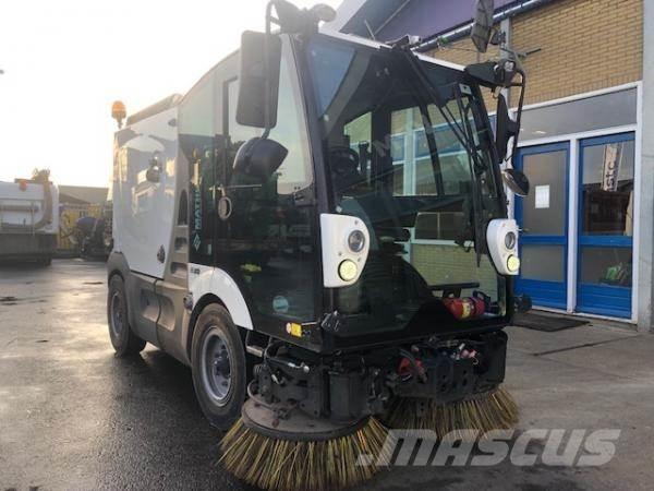 Mathieu Azura MC 210 Flex Veegmachines