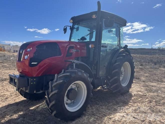 Valtra F105S Tractoren