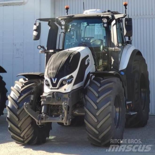 Valtra Q305 Tractoren