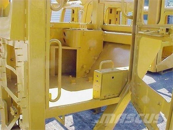 CAT  Cabine en interieur
