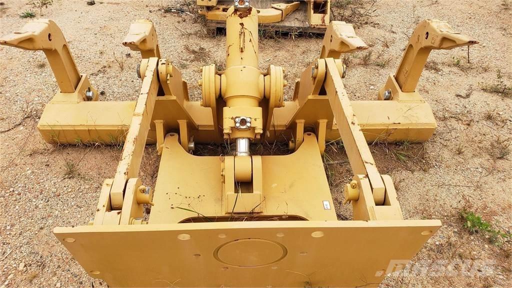 Ripper CAT D6D Wegopbrekers