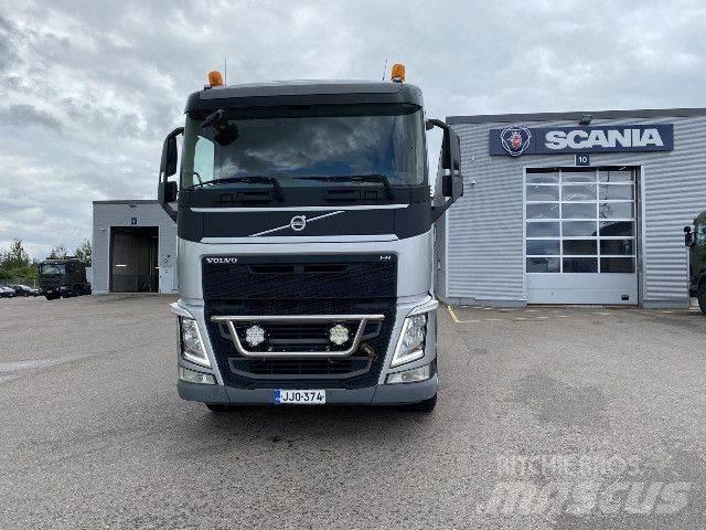 Volvo FH 13 6x4 Trekkers