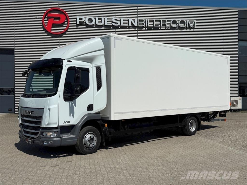 DAF XB230 m. lift Bakwagens met gesloten opbouw
