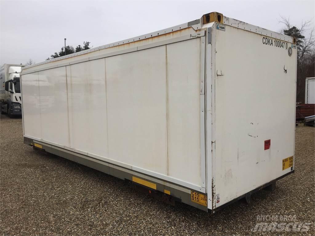  7450 mm med rulleport Gesloten opleggers