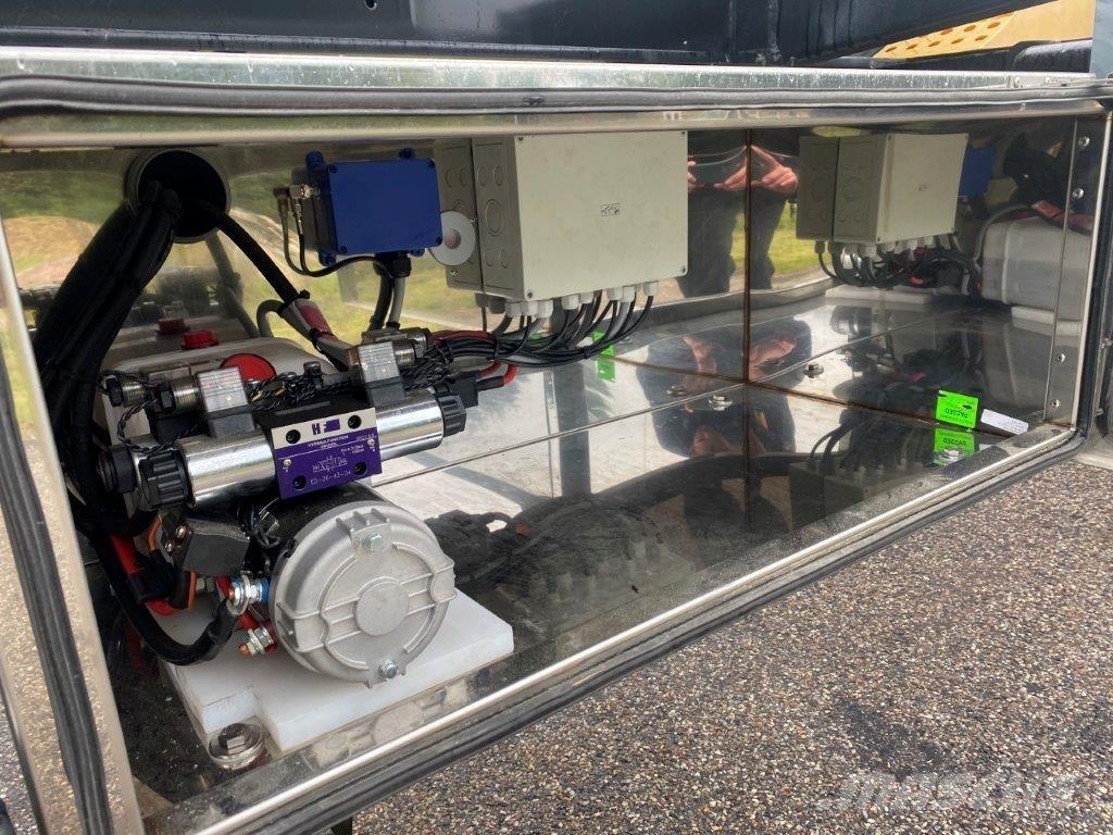 HRD 3-aks 20 + 30 ADR Containerchassis