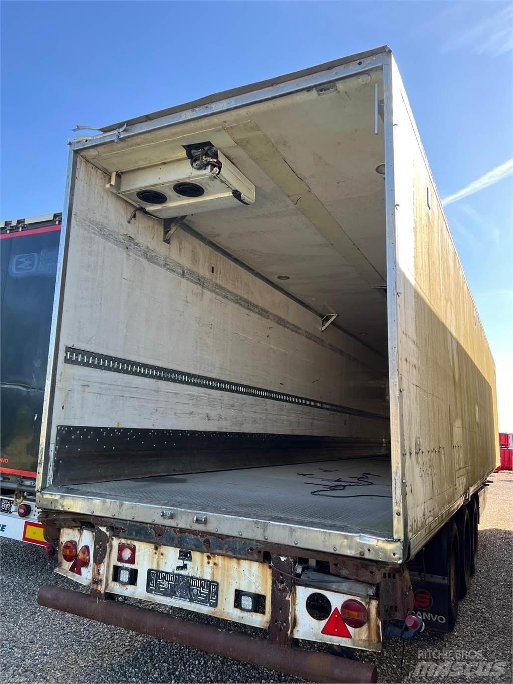 Krone 13,6 mtr boks Gesloten opleggers