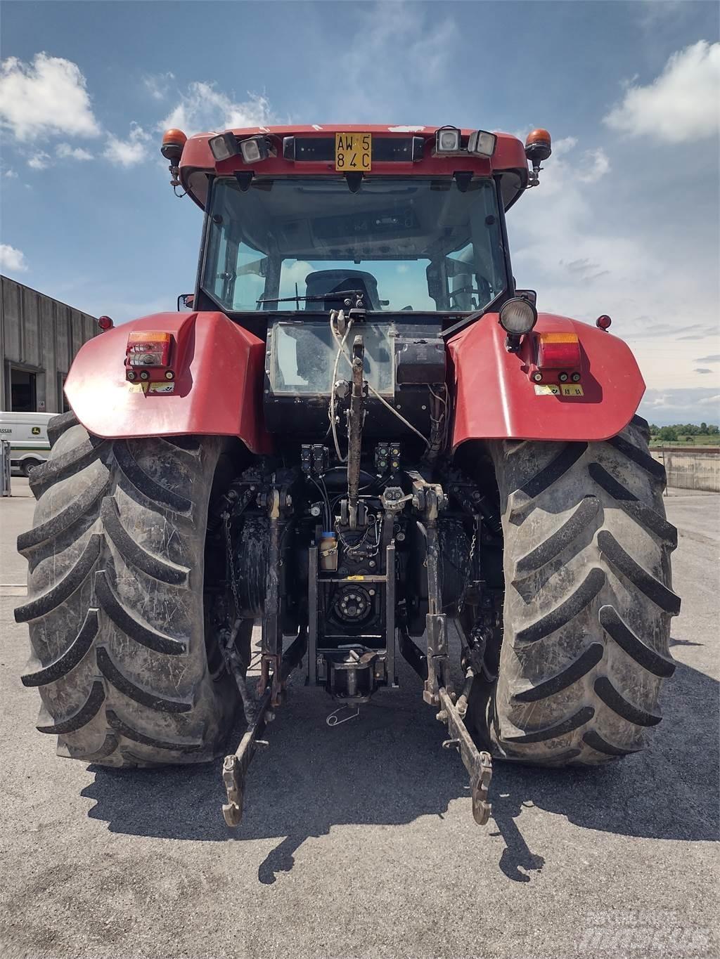 Case IH CVX 1195 Tractoren