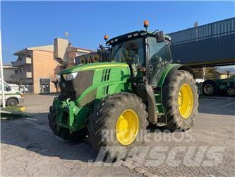 John Deere 6170 R Tractoren