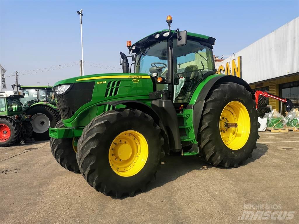 John Deere 6190 R Tractoren