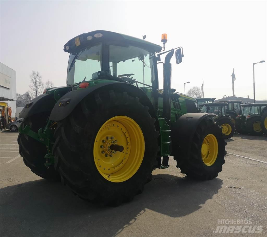 John Deere 6190 R Tractoren