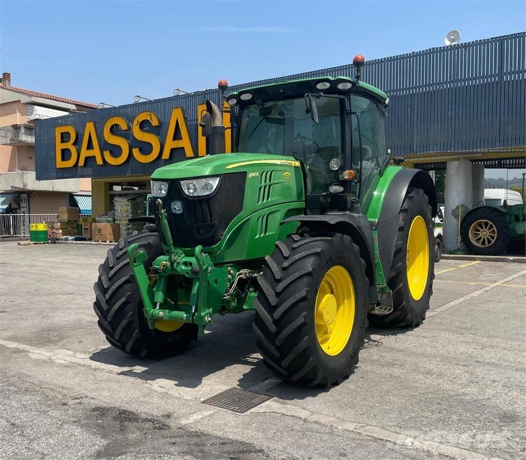 John Deere 6190 R Tractoren