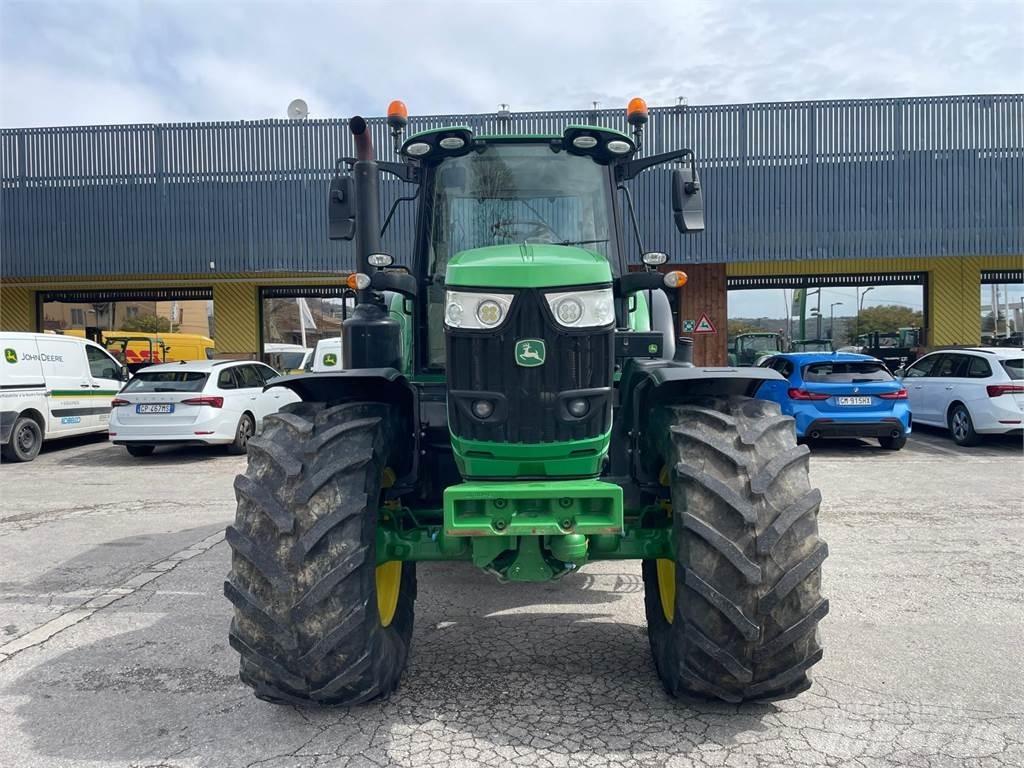 John Deere 6195 M Tractoren