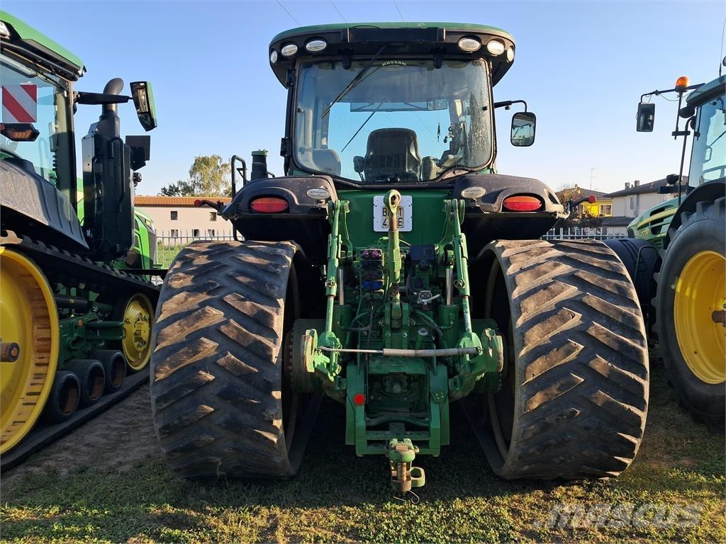 John Deere 8360 RT Tractoren