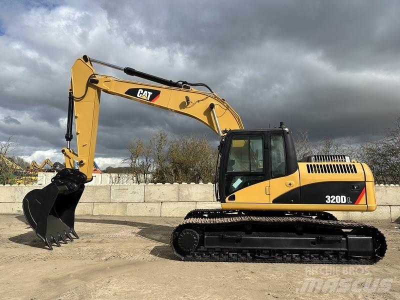 CAT 20T Excavator Rupsgraafmachines