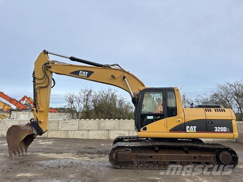 CAT 320DL Rupsgraafmachines