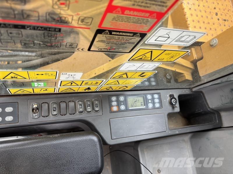 CAT 325FL Rupsgraafmachines