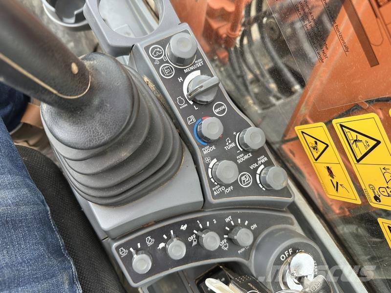 Hitachi ZX130 Rupsgraafmachines