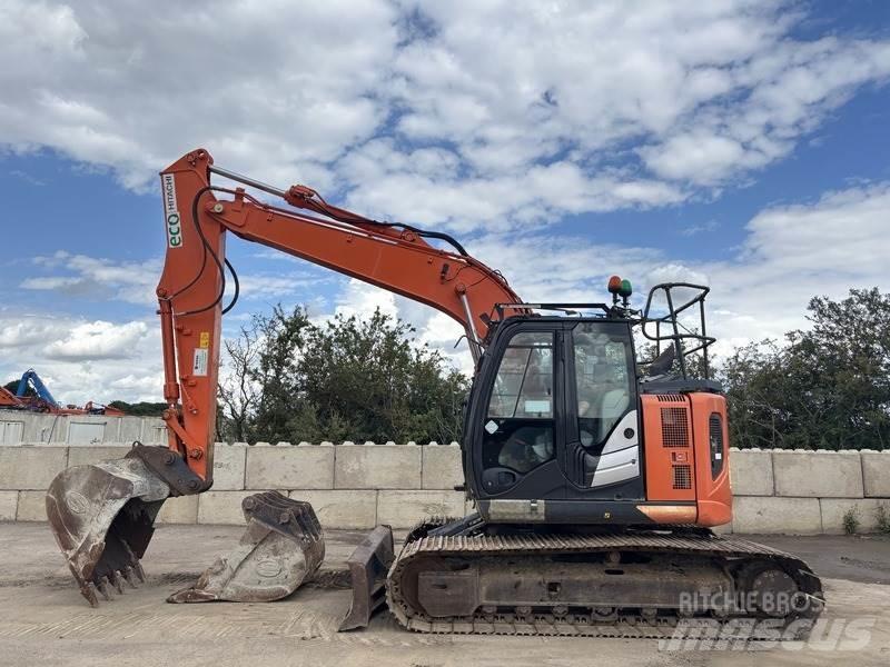 Hitachi ZX135 US-6 Rupsgraafmachines