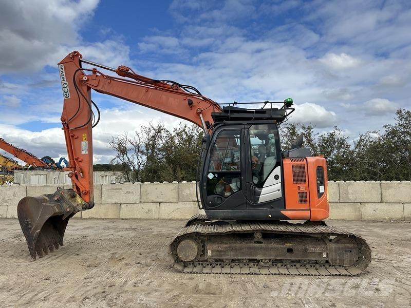 Hitachi ZX135 US-6 Rupsgraafmachines