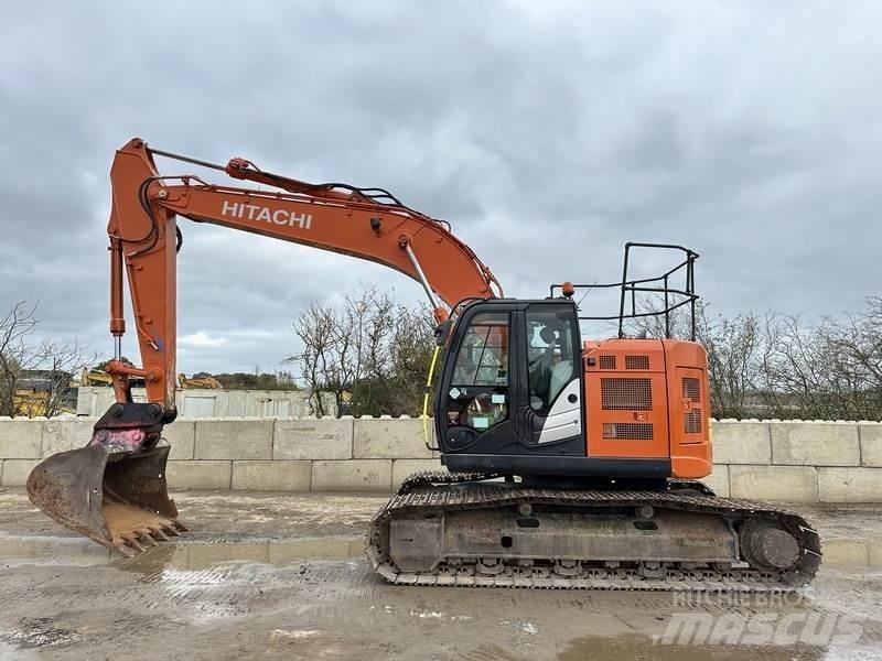 Hitachi ZX225USLC-6 Rupsgraafmachines