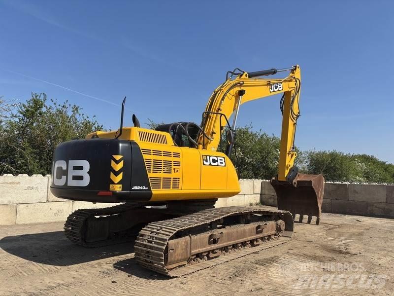 JCB JS240 LC Rupsgraafmachines