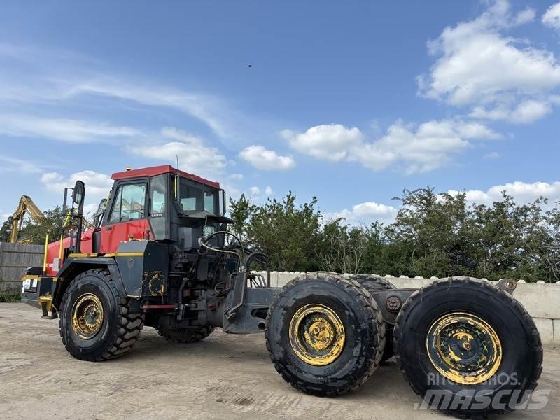 Komatsu HM300-1 Knik dumptrucks