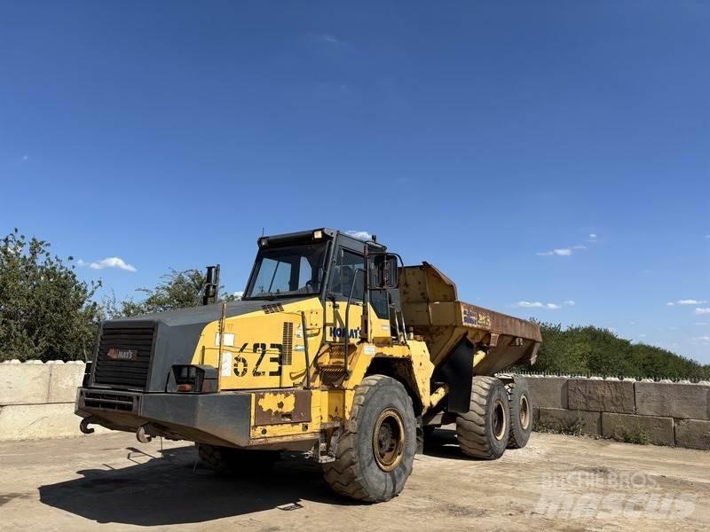 Komatsu HM300-1 Knik dumptrucks