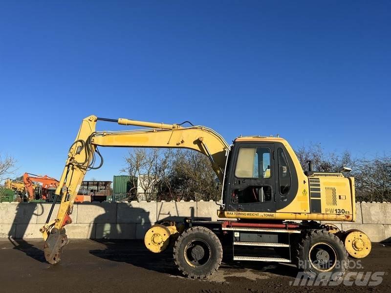 Komatsu PW130-6 Wielgraafmachines