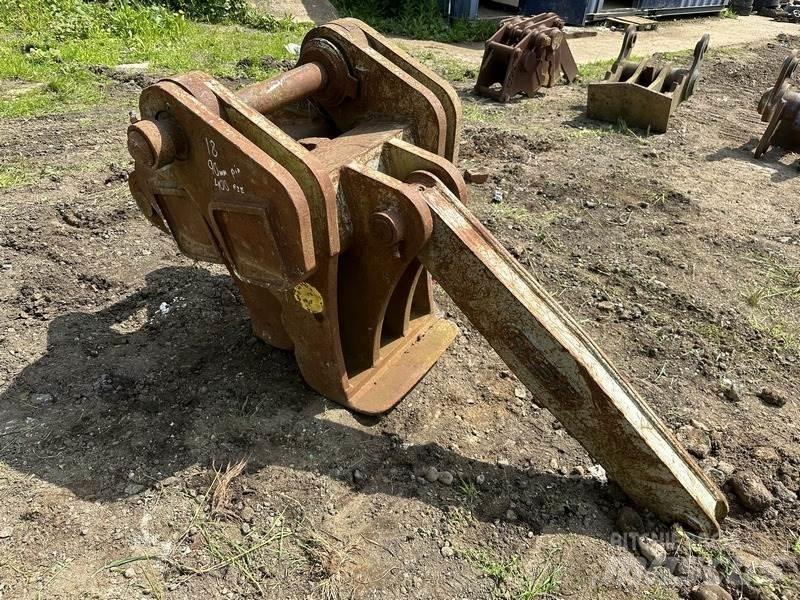 MST Manual Pulveriser Scharen