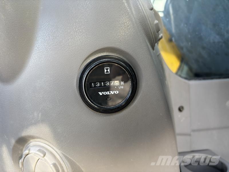 Volvo ECR235 DL Rupsgraafmachines