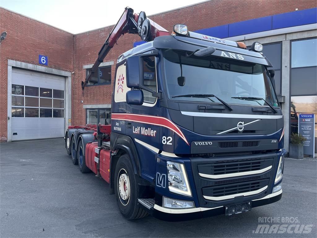 Volvo FM Containertrucks met kabelsysteem