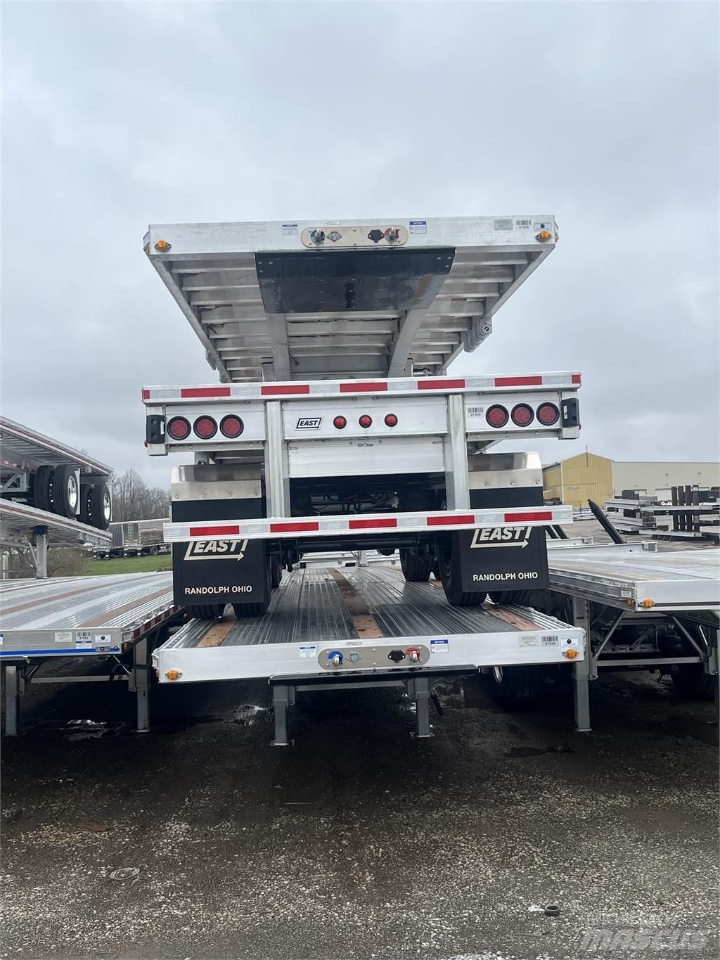 East Mfg FLATBED Vlakke laadvloer