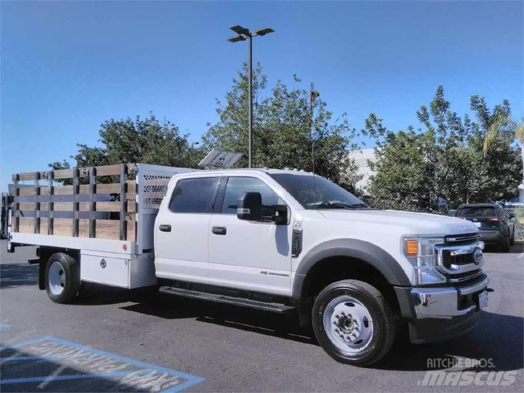 Ford F550 CREW CAB 4 Bakwagens met gesloten opbouw