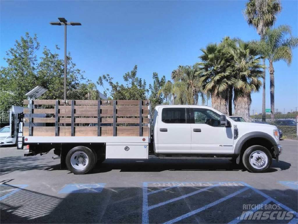Ford F550 CREW CAB 4 Bakwagens met gesloten opbouw