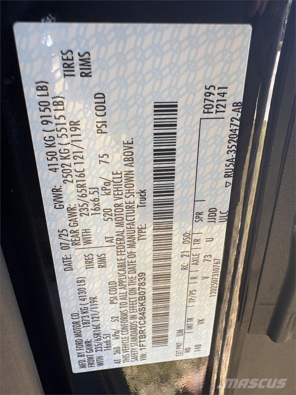 FRD 250 TRANS Bakwagens met gesloten opbouw