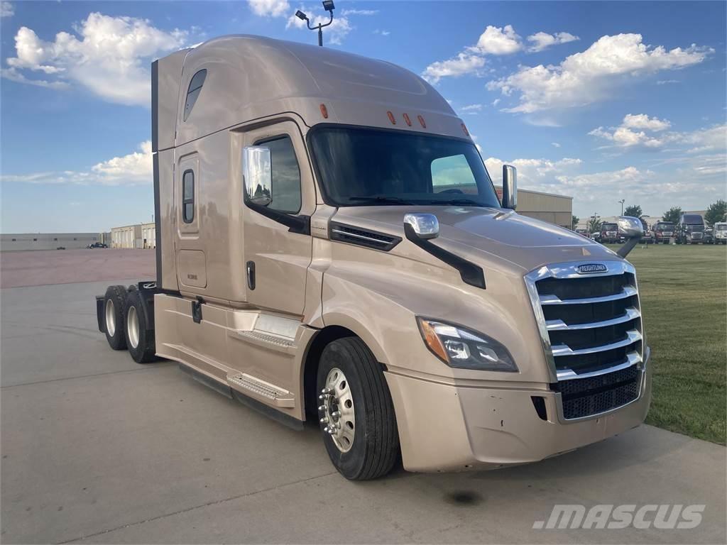 Freightliner  Trekkers