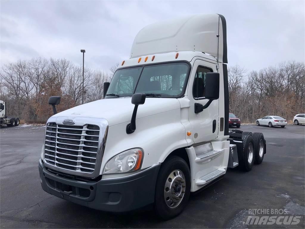 Freightliner Cascadia Trekkers