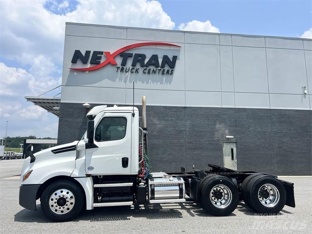 Freightliner Cascadia Trekkers