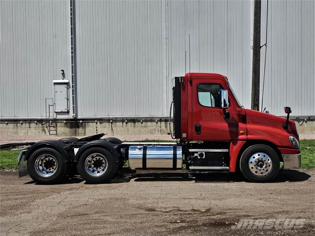Freightliner Cascadia Trekkers