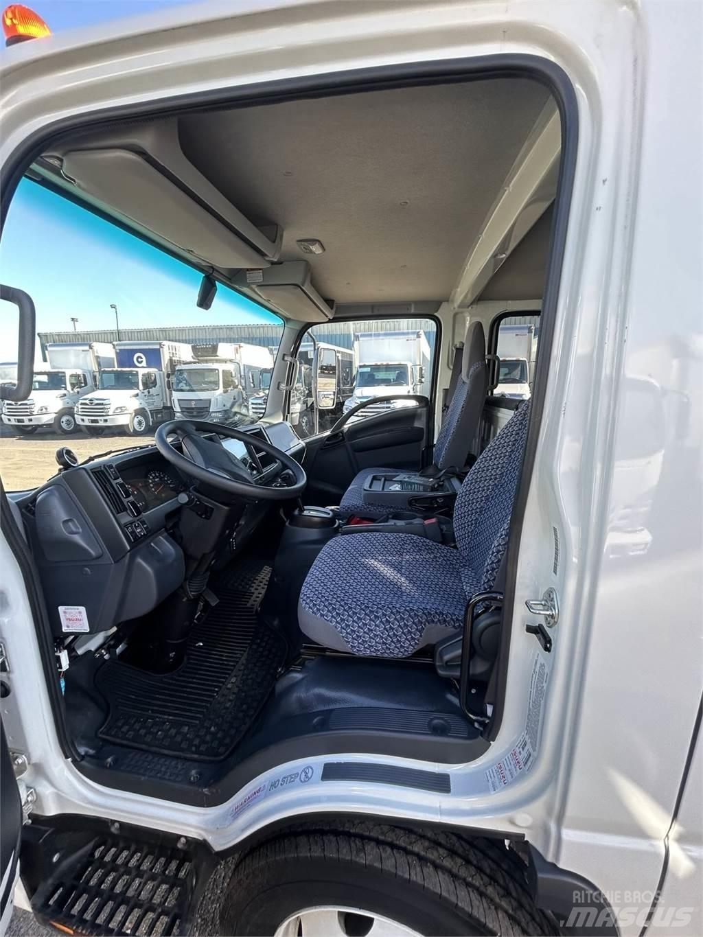 Isuzu NPR HD DC Bakwagens met gesloten opbouw