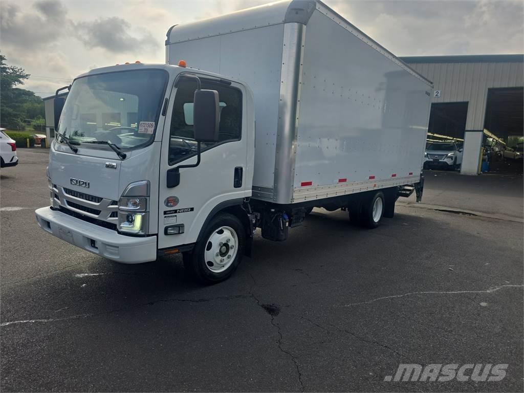 Isuzu NRR Bakwagens met gesloten opbouw