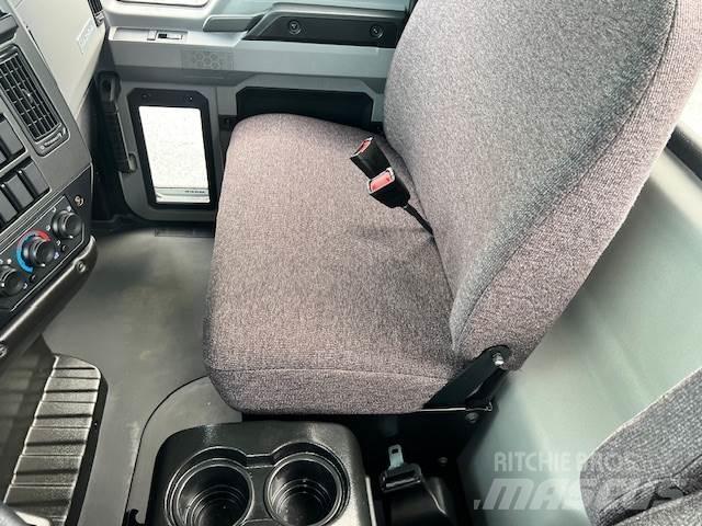 Mack MD6 42R Chassis met cabine