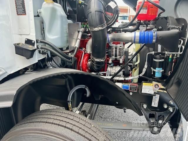 Mack MD6 42R Chassis met cabine