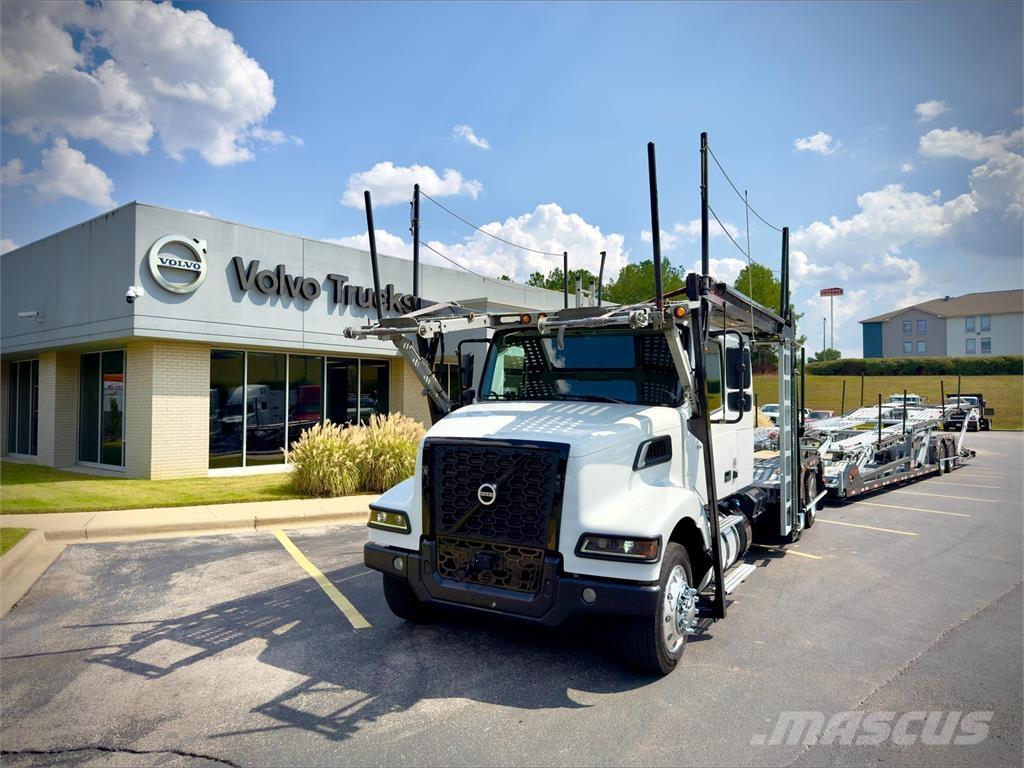 Volvo VAH64400 Vrachtwagen met containersysteem