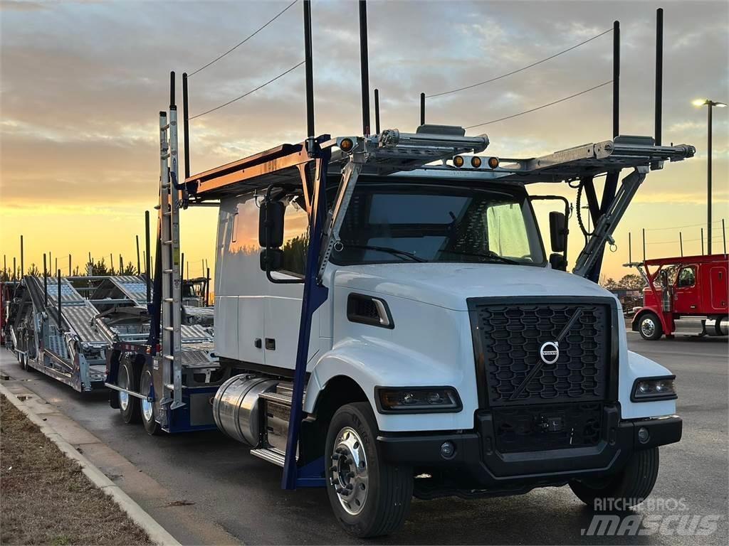 Volvo VAH64600 Vrachtwagen met containersysteem
