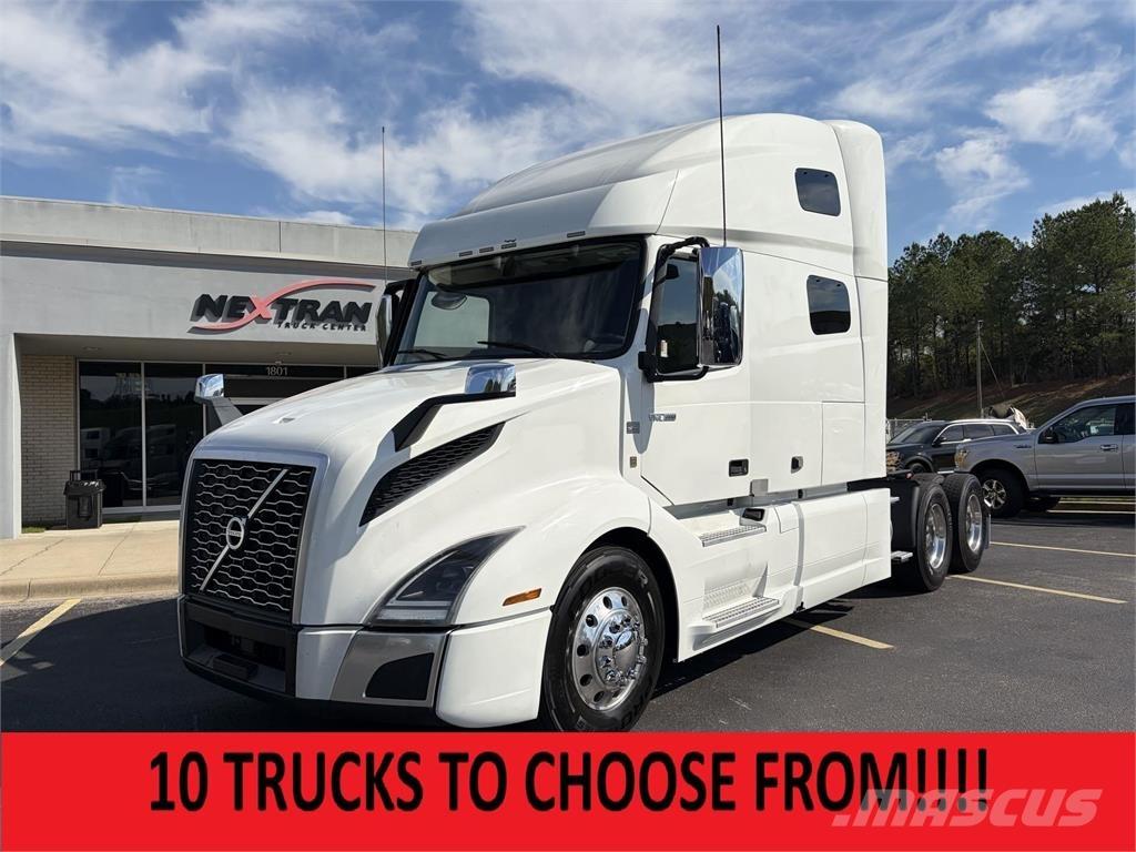 Volvo VNL64T760 Trekkers