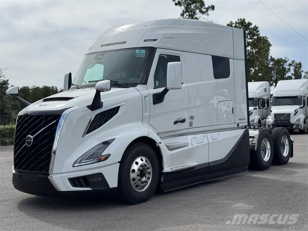 Volvo VNL64T840 Trekkers